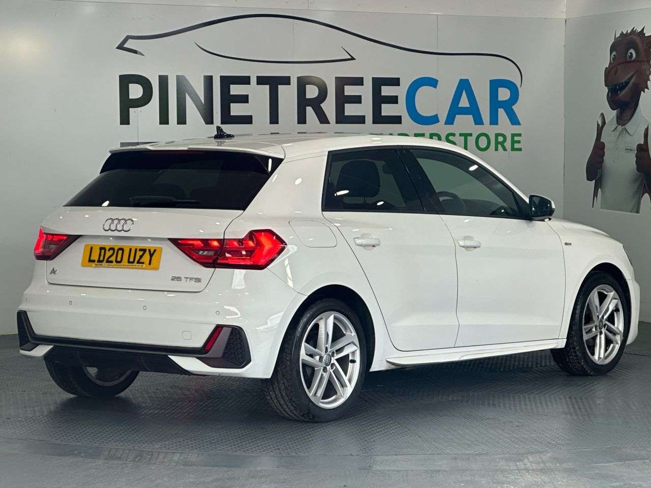 2020 AUDI A1 2020 AUDI A1