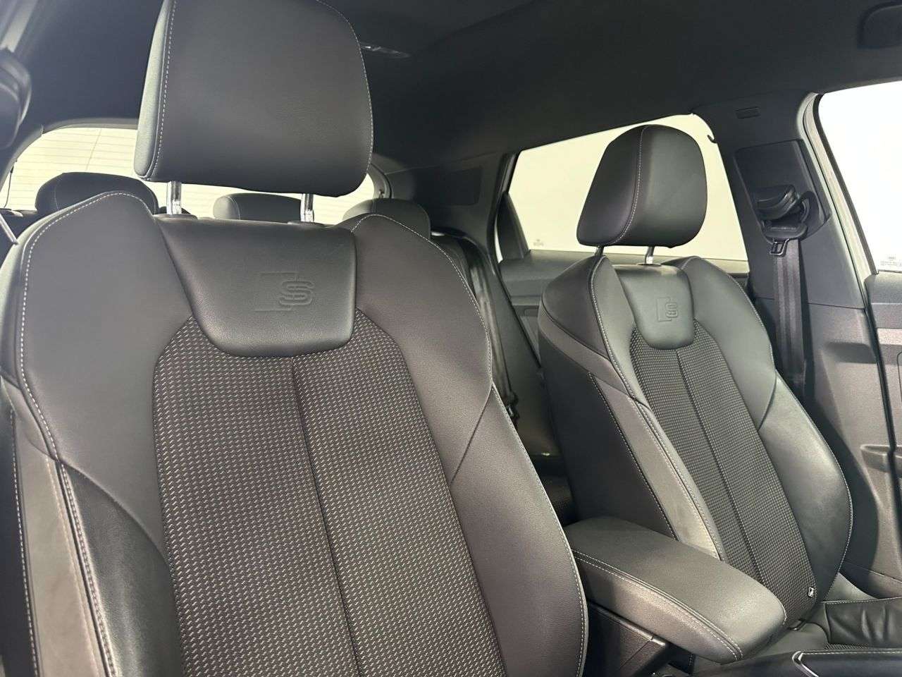 2020 AUDI A1 2020 AUDI A1