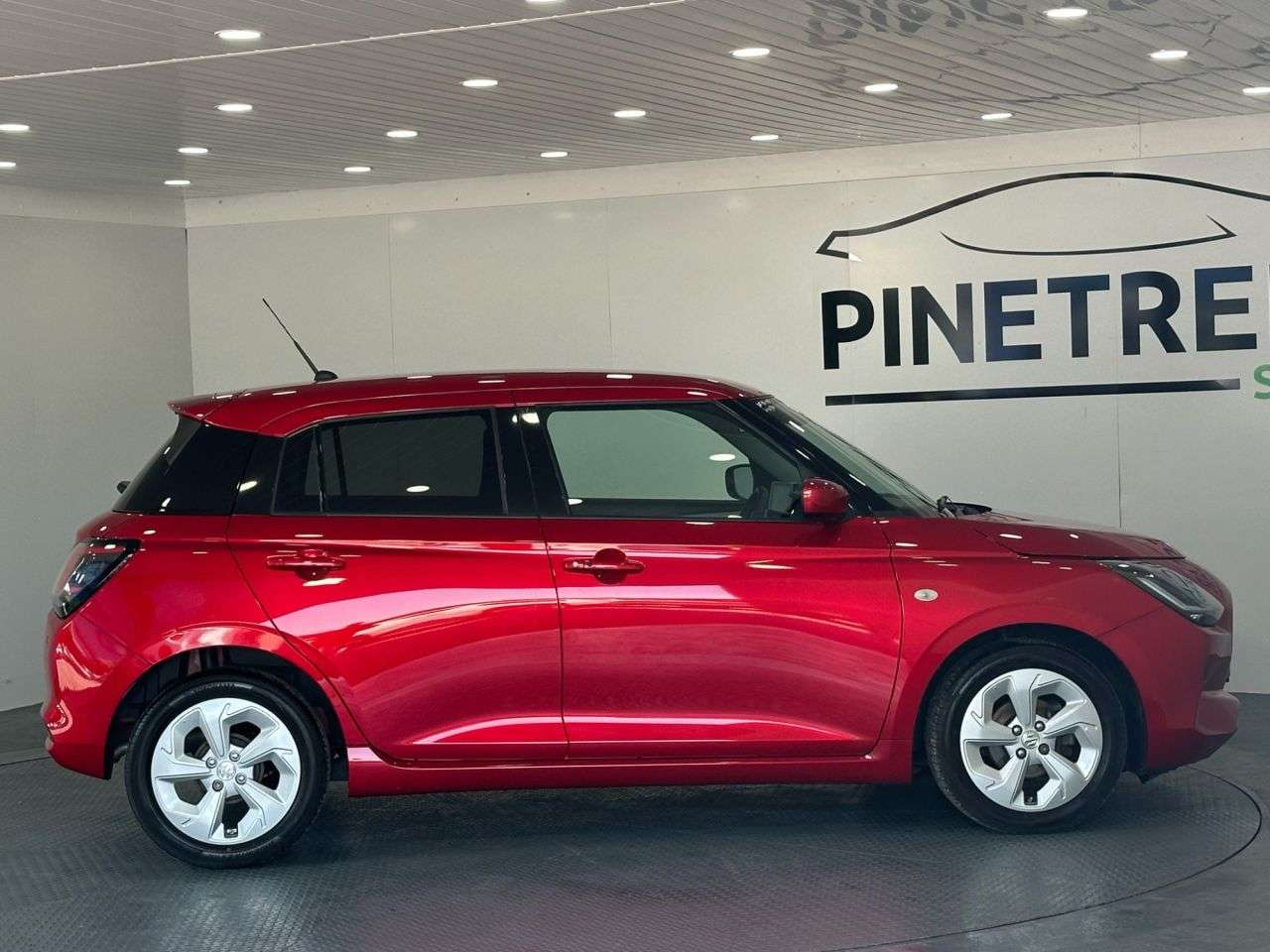2024 SUZUKI SWIFT 2024 SUZUKI SWIFT
