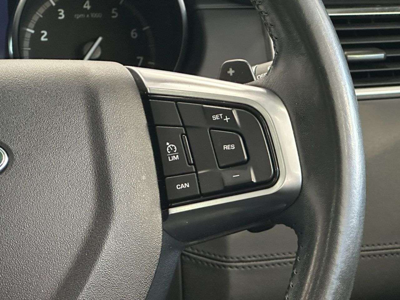2018 LAND ROVER DISCOVERY SPORT 2018 LAND ROVER DISCOVERY SPORT