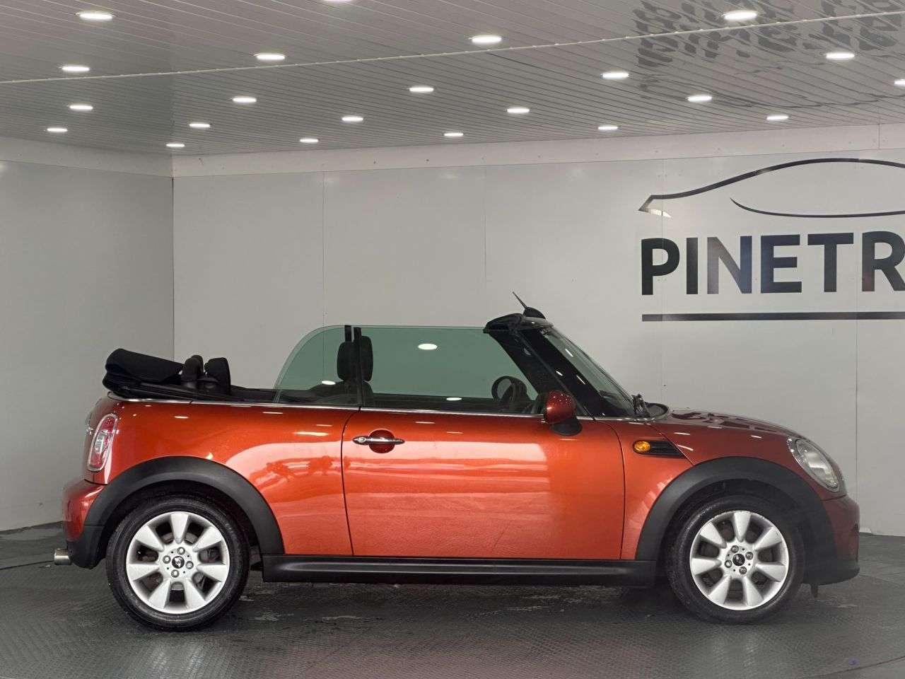 2013 MINI CONVERTIBLE 2013 MINI CONVERTIBLE