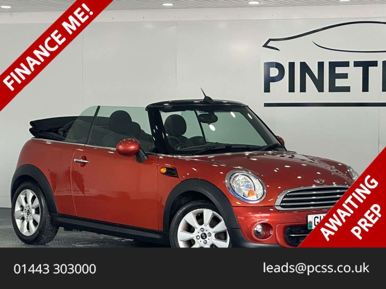 A 2013 MINI CONVERTIBLE 1.6 Cooper Convertible 2dr Petrol Manual Euro 6 (s/s) (122 ps) A 2013 MINI CONVERTIBLE 1.6 Cooper Convertible 2dr Petrol Manual Euro 6 (s/s) (122 ps)