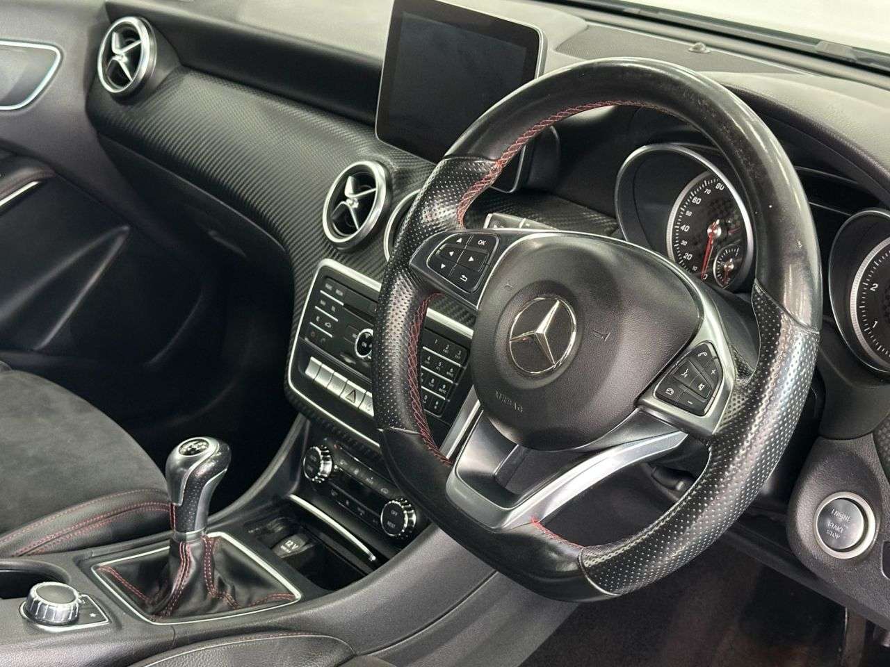 2017 MERCEDES-BENZ A CLASS 2017 MERCEDES-BENZ A CLASS