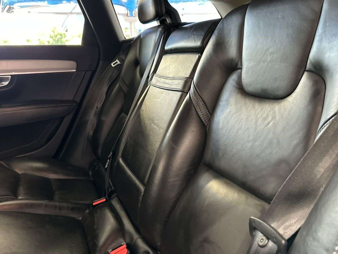 2017 VOLVO V90 2017 VOLVO V90