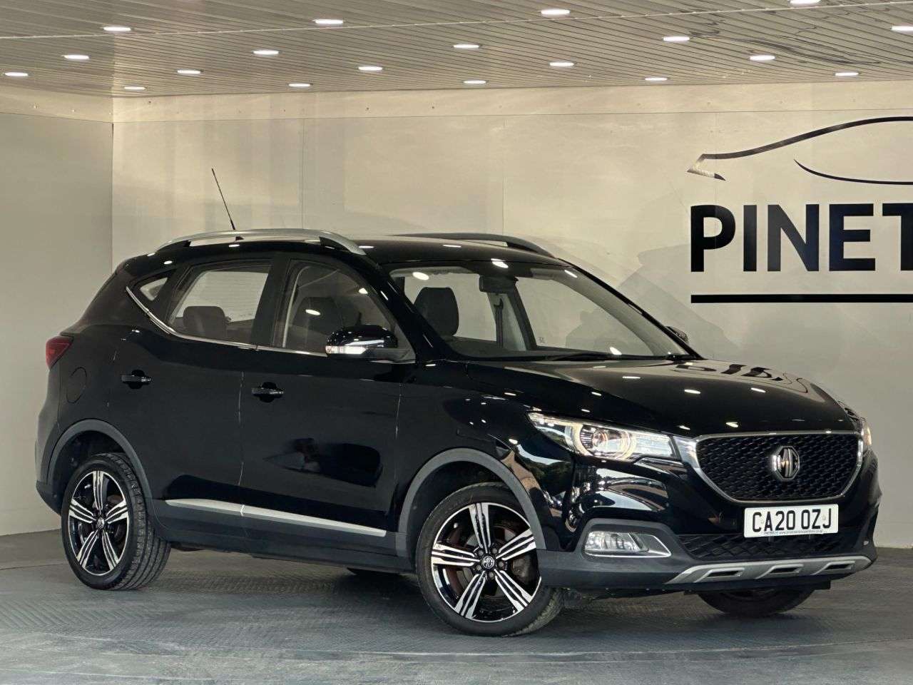 A 2020 MG MG ZS 1.0 T-GDI Exclusive SUV 5dr Petrol Auto Euro 6 (111 ps) A 2020 MG MG ZS 1.0 T-GDI Exclusive SUV 5dr Petrol Auto Euro 6 (111 ps)
