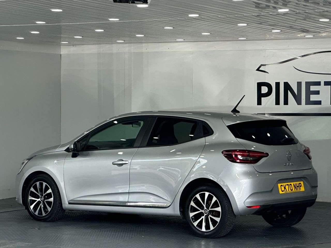 2020 RENAULT CLIO 2020 RENAULT CLIO