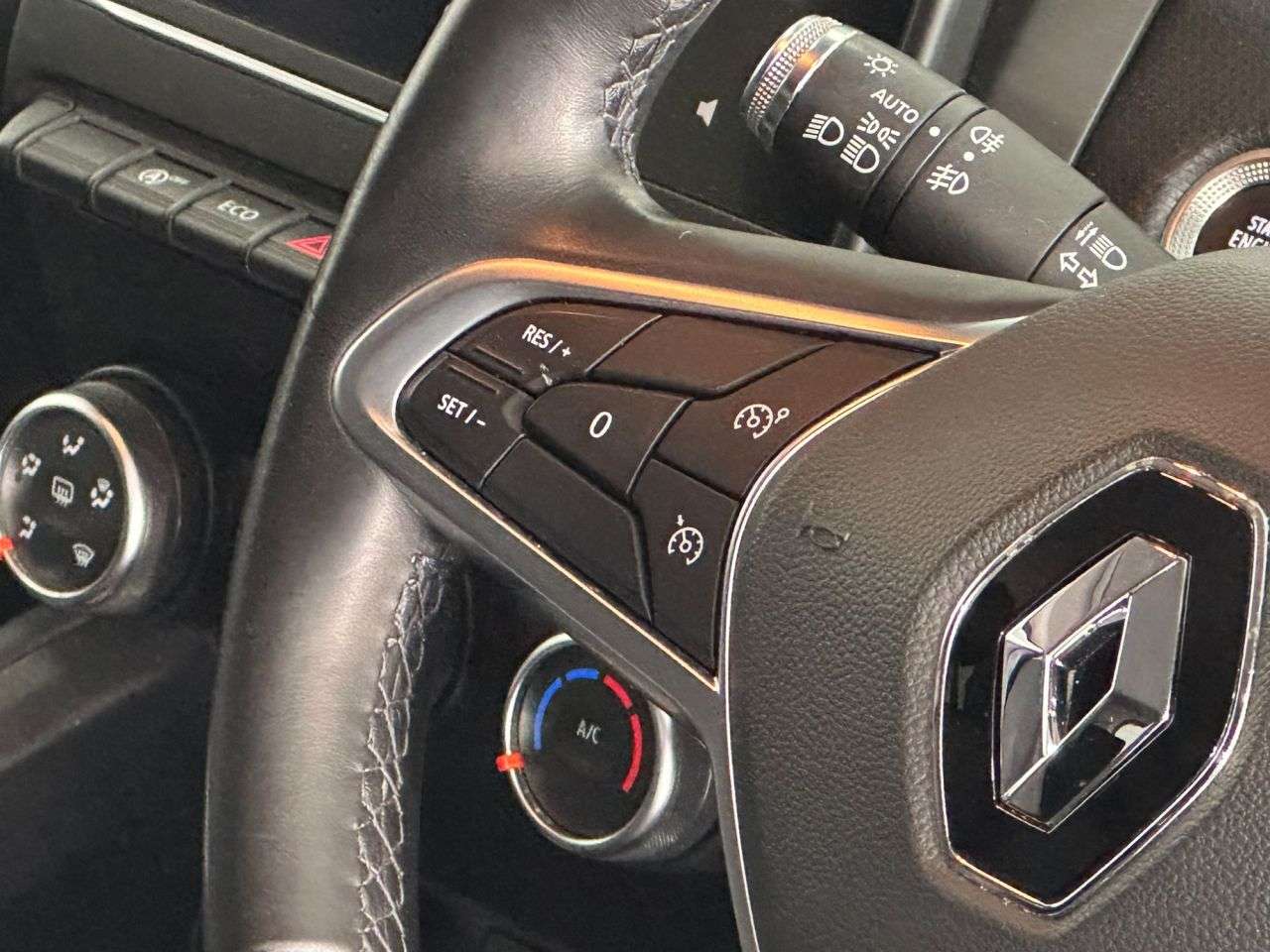 2020 RENAULT CLIO 2020 RENAULT CLIO