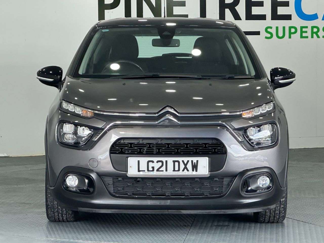 A 2021 CITROEN C3 1.2 PureTech Flair Hatchback 5dr Petrol Manual Euro 6 (s/s) (83 ps) A 2021 CITROEN C3 1.2 PureTech Flair Hatchback 5dr Petrol Manual Euro 6 (s/s) (83 ps)