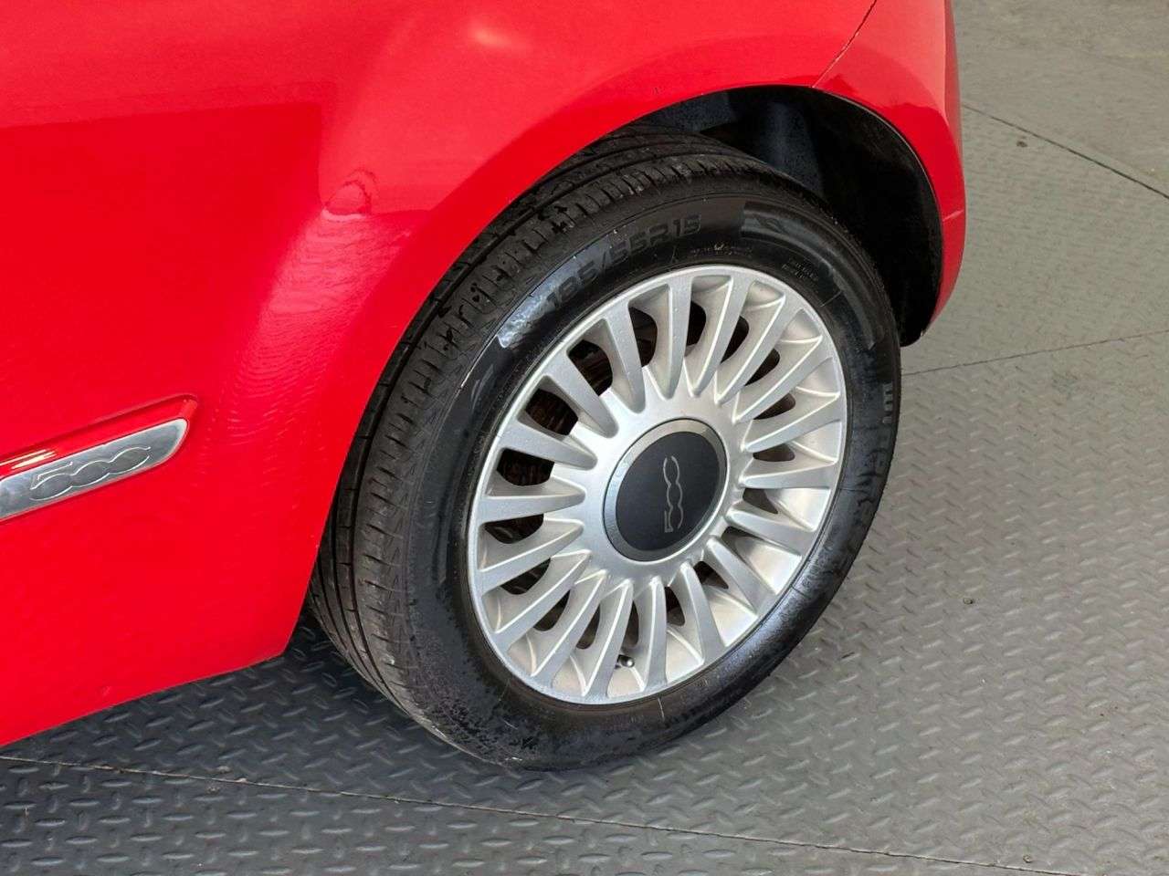 2013 FIAT 500 2013 FIAT 500