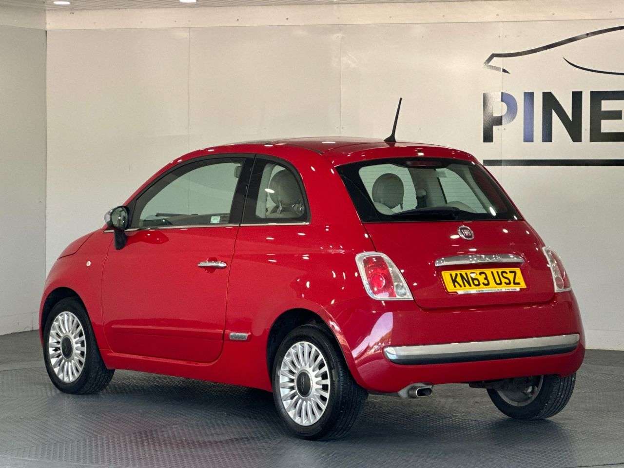 2013 FIAT 500 2013 FIAT 500
