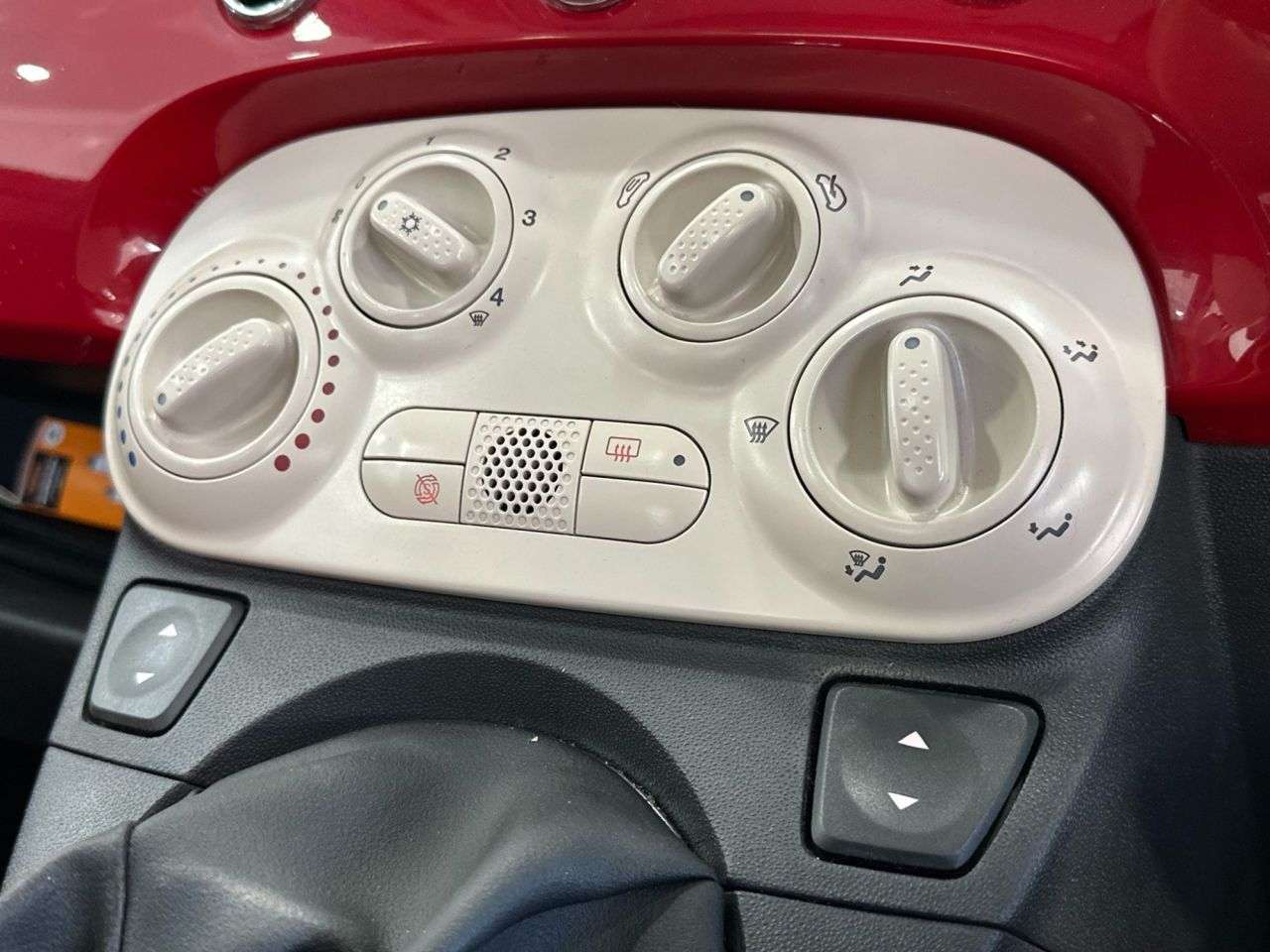 2013 FIAT 500 2013 FIAT 500