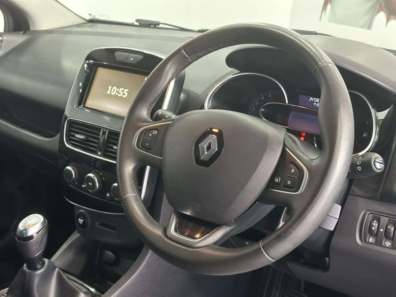 2019 RENAULT CLIO 2019 RENAULT CLIO