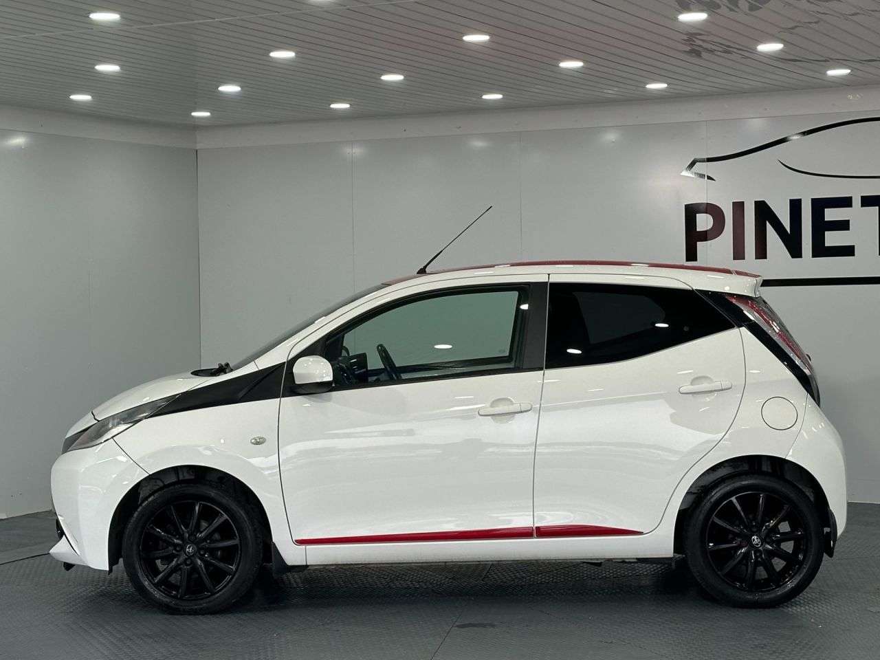 2018 TOYOTA AYGO 2018 TOYOTA AYGO