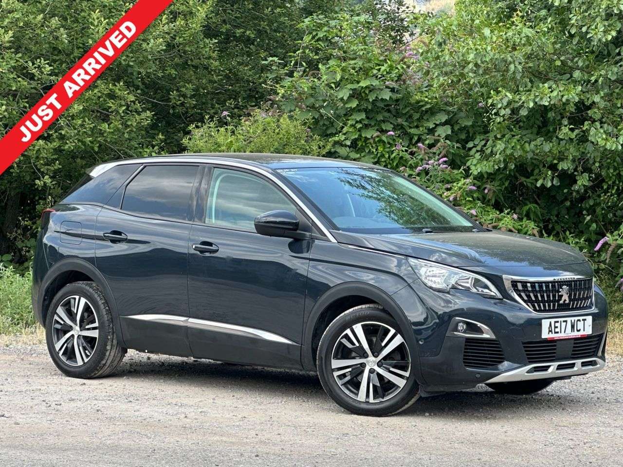 A 2017 PEUGEOT 3008 1.6 BlueHDi Allure SUV 5dr Diesel Manual Euro 6 (s/s) (120 ps) A 2017 PEUGEOT 3008 1.6 BlueHDi Allure SUV 5dr Diesel Manual Euro 6 (s/s) (120 ps)