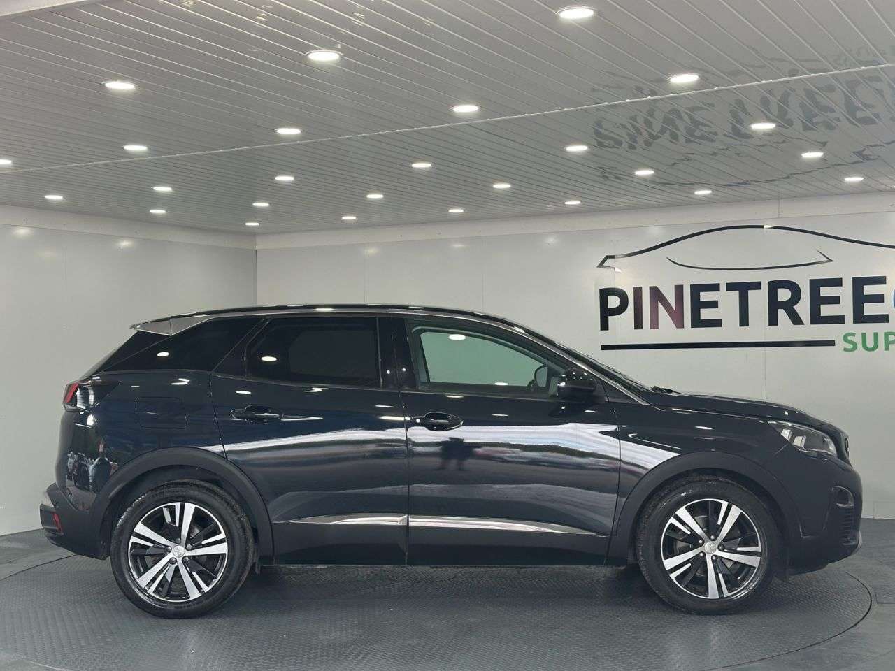 2017 PEUGEOT 3008 2017 PEUGEOT 3008