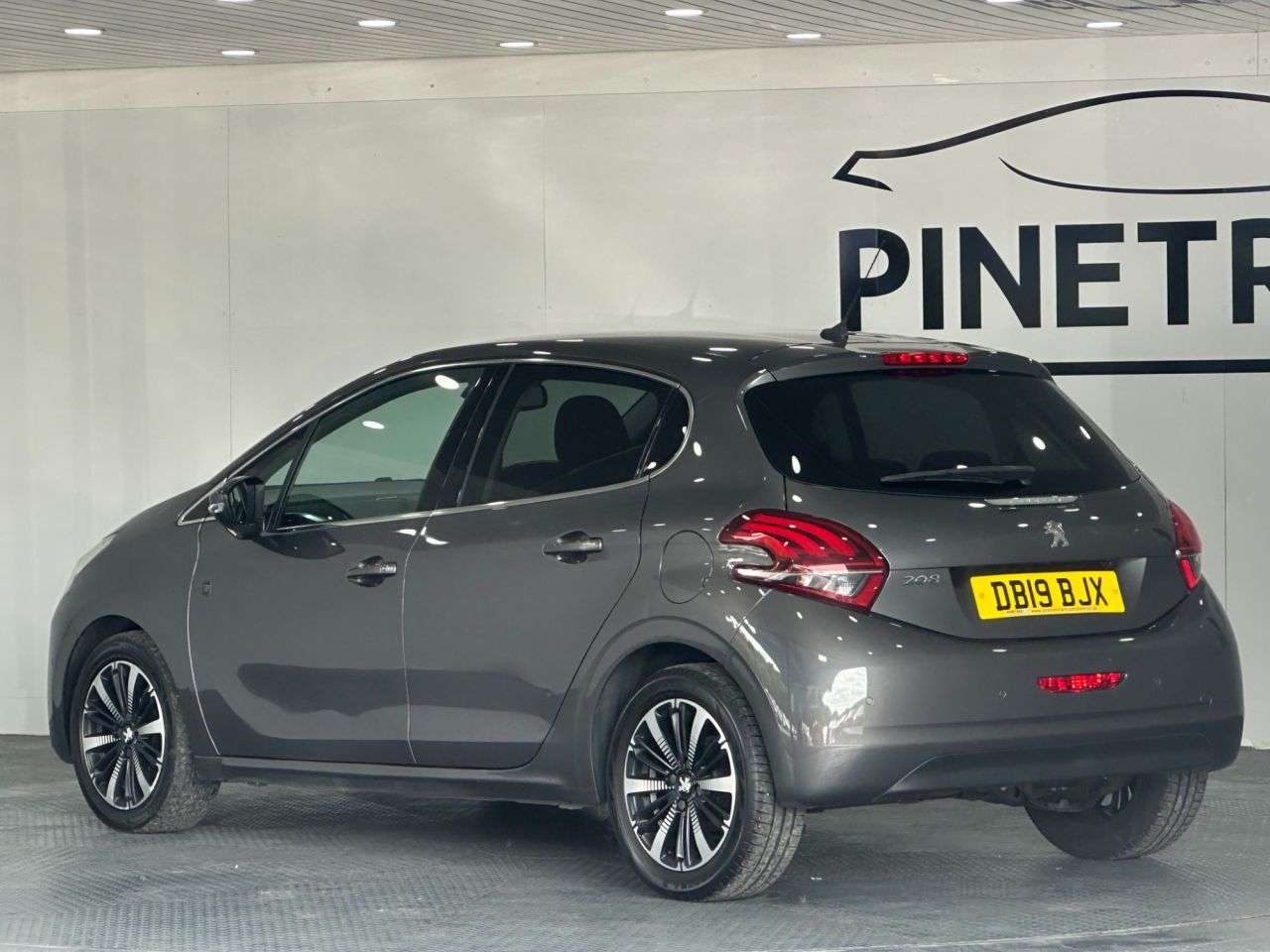 2019 PEUGEOT 208 2019 PEUGEOT 208