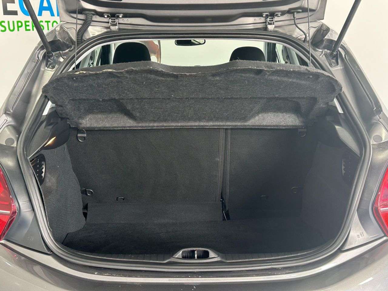 2019 PEUGEOT 208 2019 PEUGEOT 208
