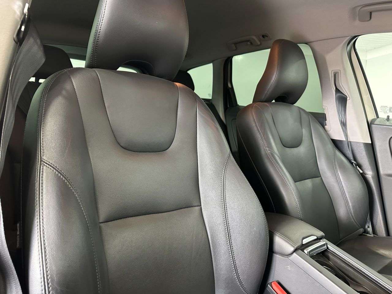 2017 VOLVO XC60 2017 VOLVO XC60