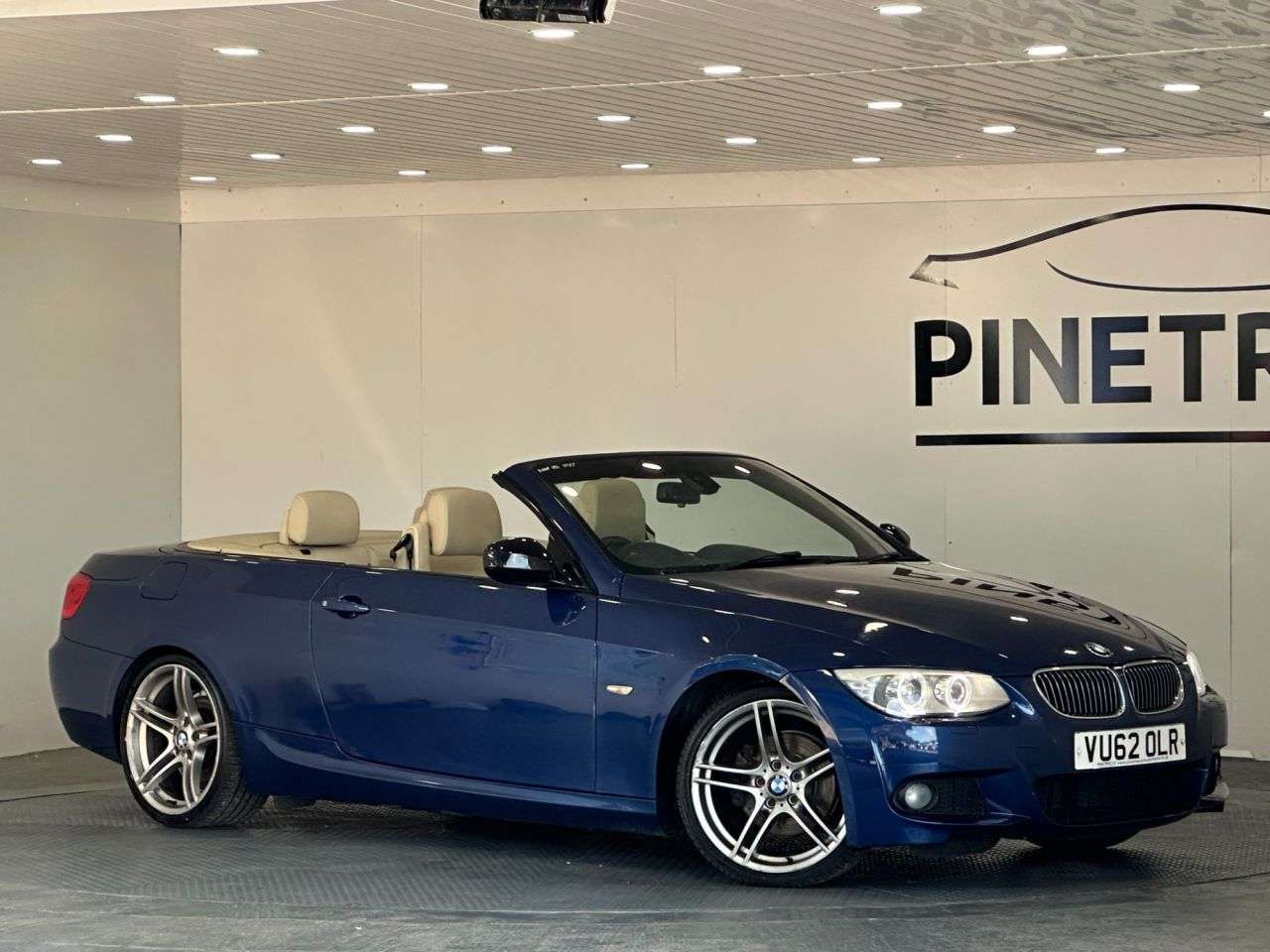A 2012 BMW 3 SERIES 2.0 320d Sport Plus Edition Convertible 2dr Diesel Manual Euro 5 (s/s) (184 A 2012 BMW 3 SERIES 2.0 320d Sport Plus Edition Convertible 2dr Diesel Manual Euro 5 (s/s) (184
