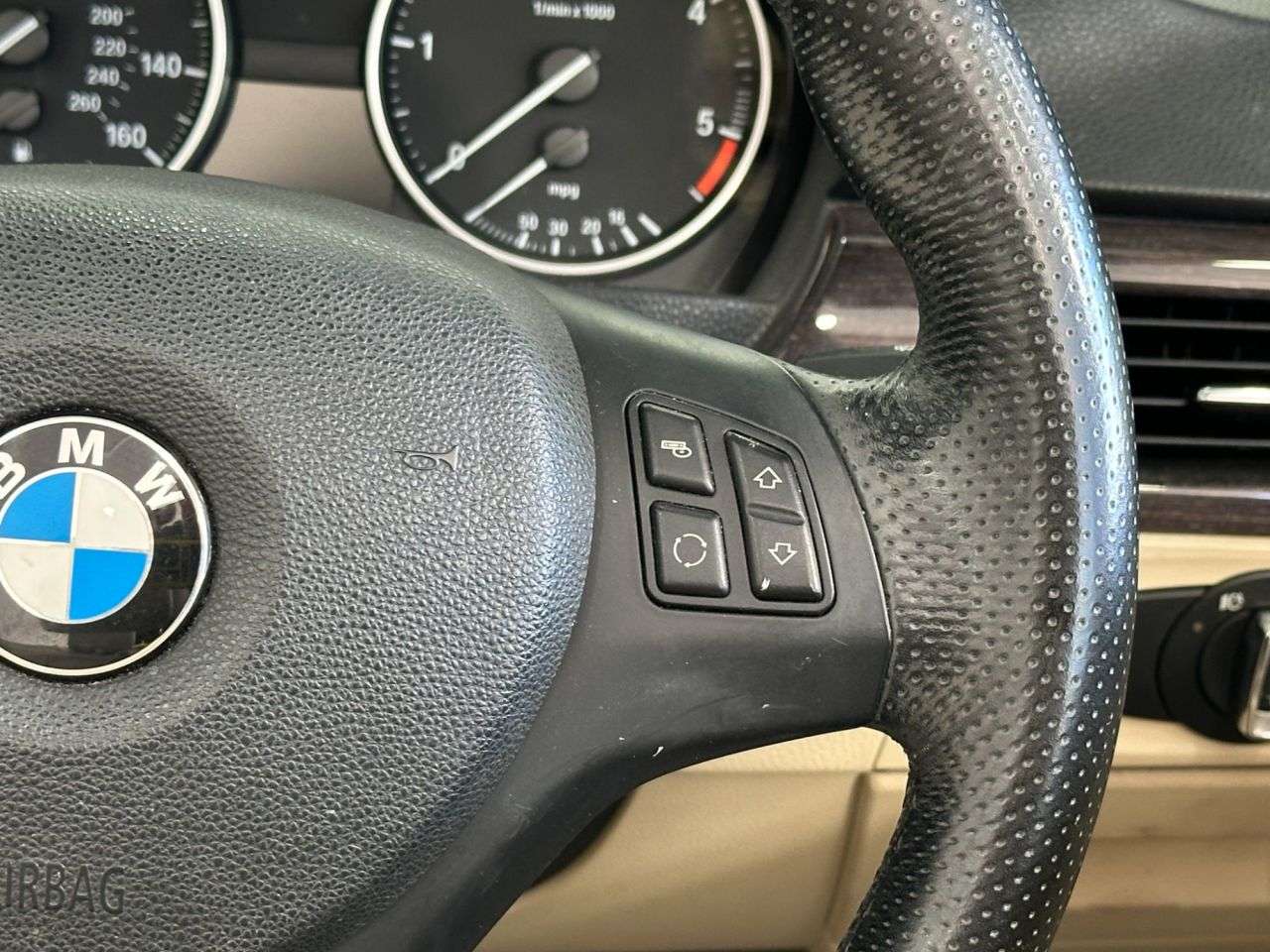 2012 BMW 3 SERIES 2012 BMW 3 SERIES
