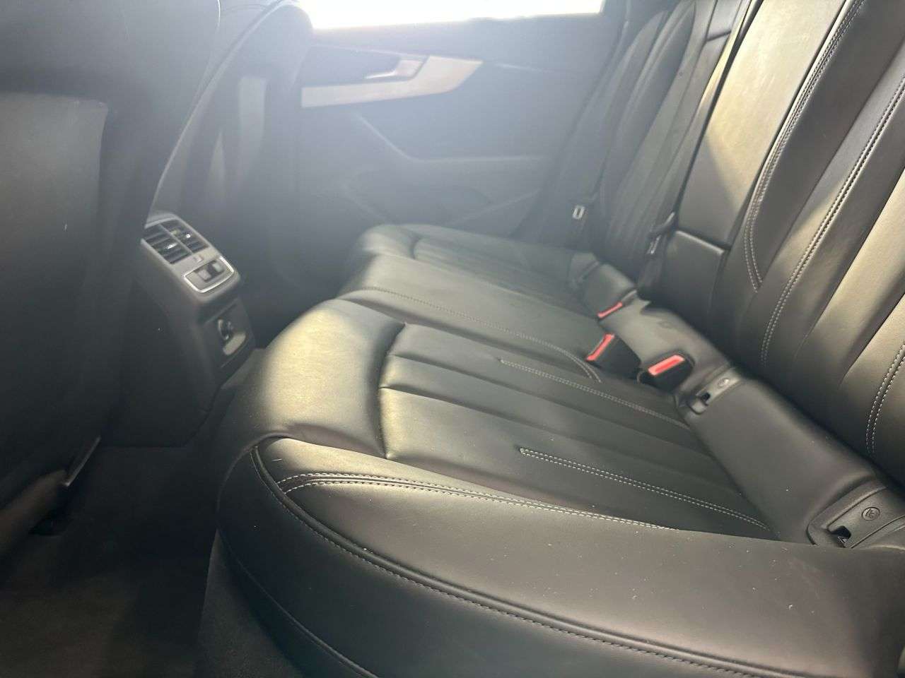 2018 AUDI A4 2018 AUDI A4