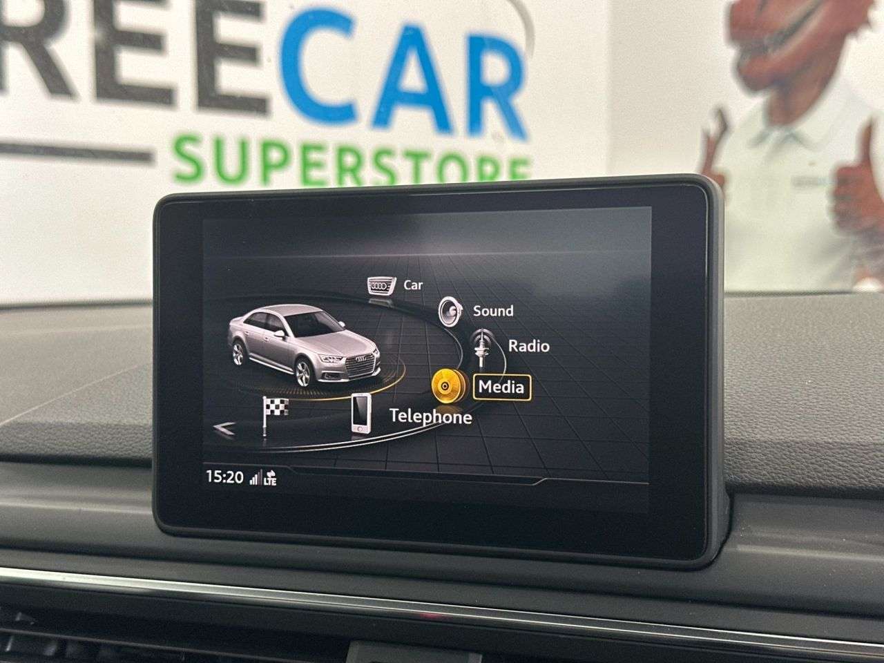 2018 AUDI A4 2018 AUDI A4