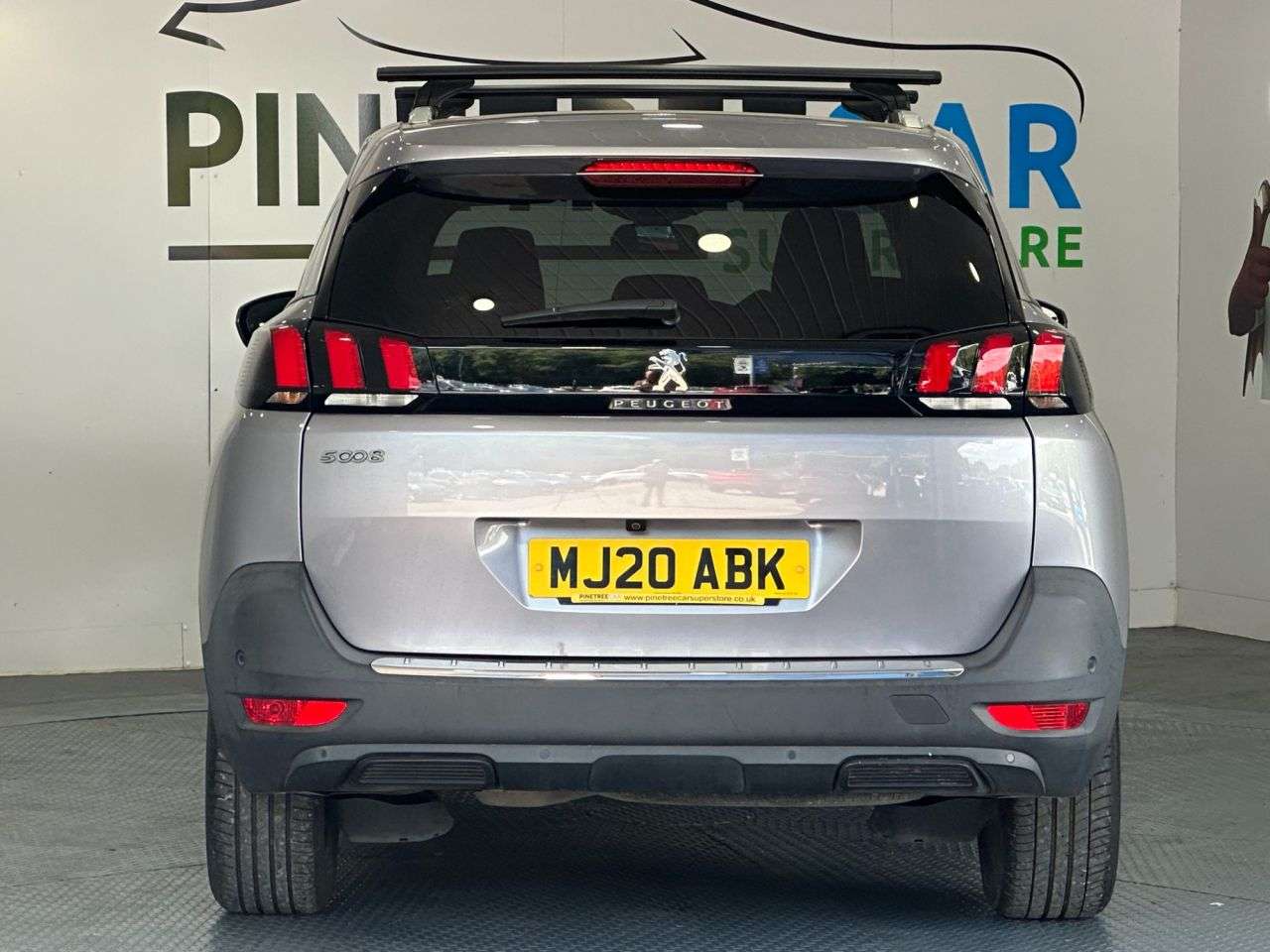 2020 PEUGEOT 5008 2020 PEUGEOT 5008