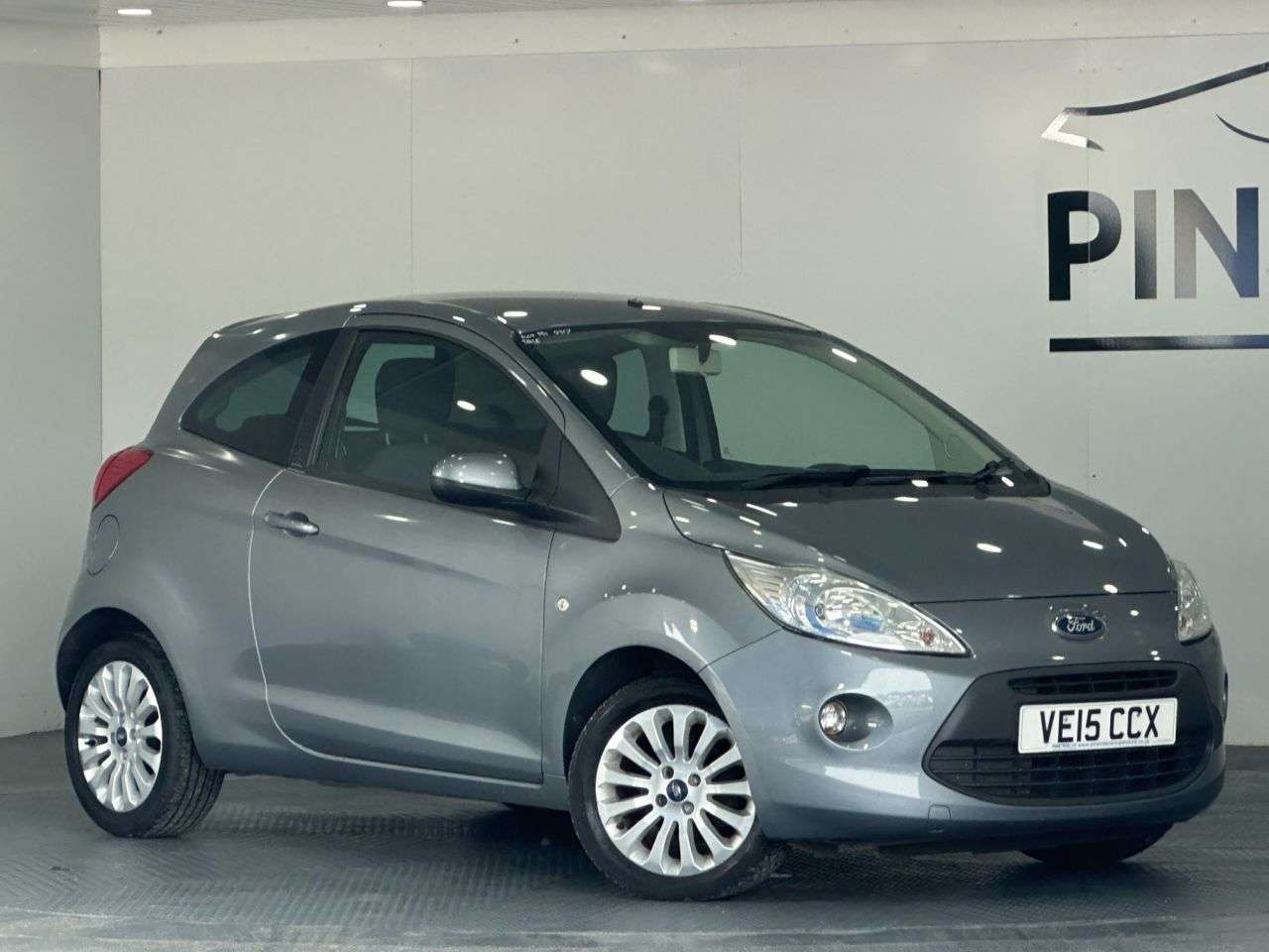 A 2015 FORD KA 1.2 Zetec Hatchback 3dr Petrol Manual Euro 5 (s/s) (69 ps) A 2015 FORD KA 1.2 Zetec Hatchback 3dr Petrol Manual Euro 5 (s/s) (69 ps)