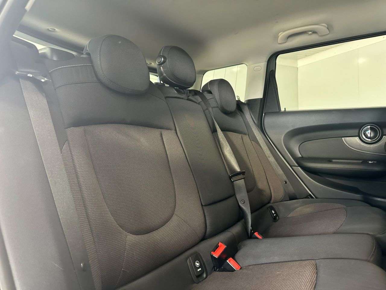 2019 MINI CLUBMAN 2019 MINI CLUBMAN