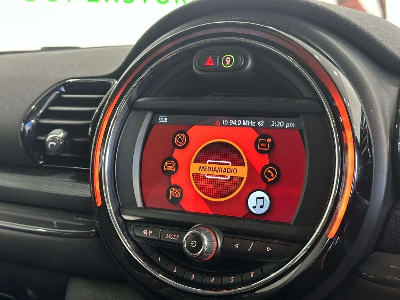 2019 MINI CLUBMAN 2019 MINI CLUBMAN