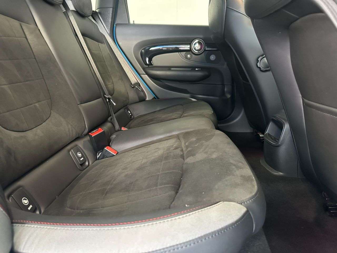 2021 MINI CLUBMAN 2021 MINI CLUBMAN