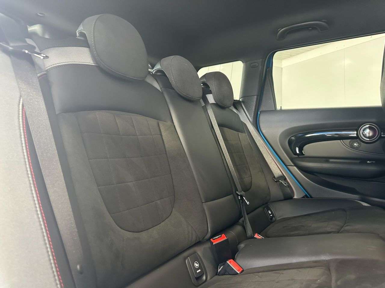2021 MINI CLUBMAN 2021 MINI CLUBMAN