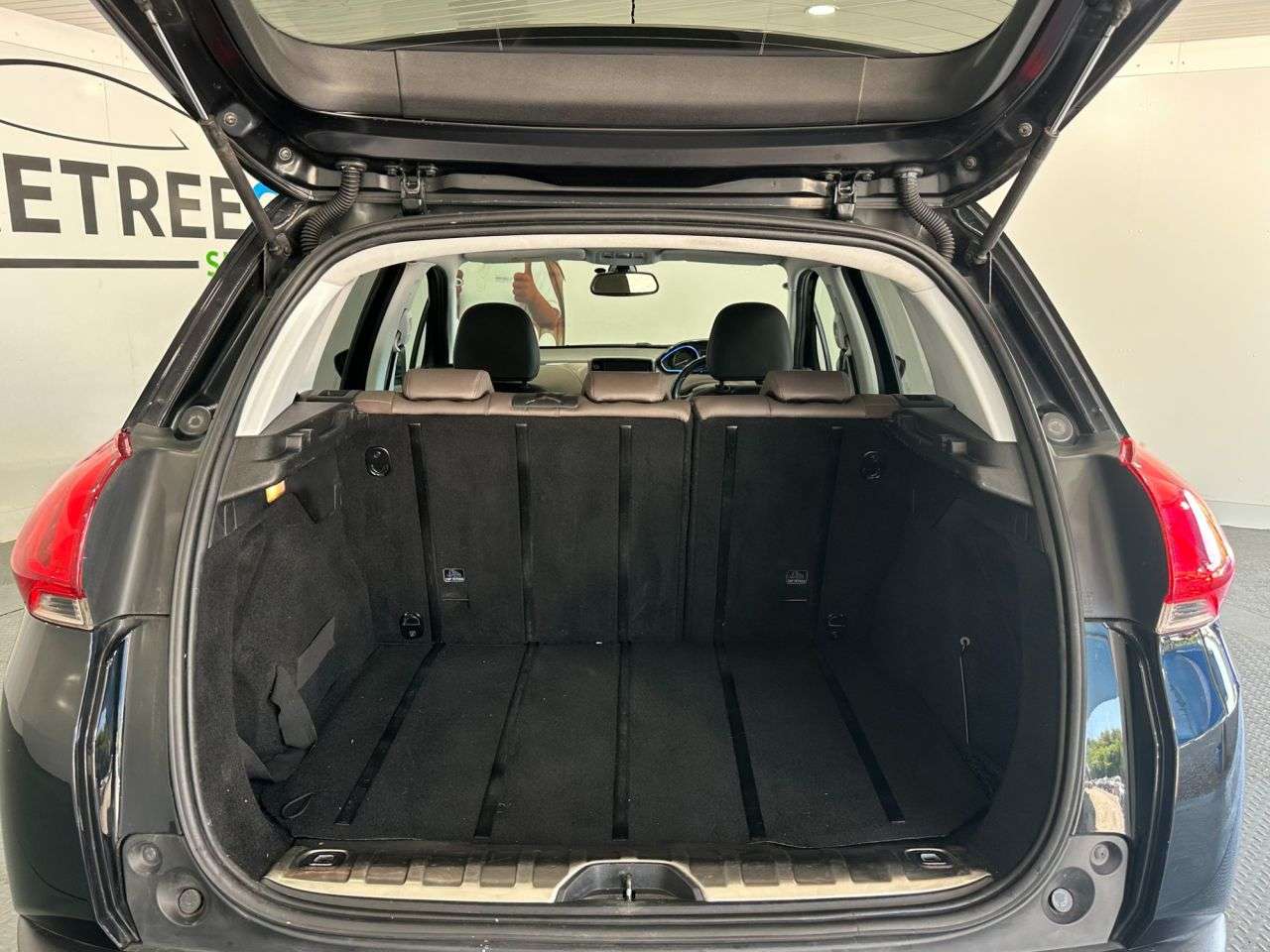 2015 PEUGEOT 2008 2015 PEUGEOT 2008