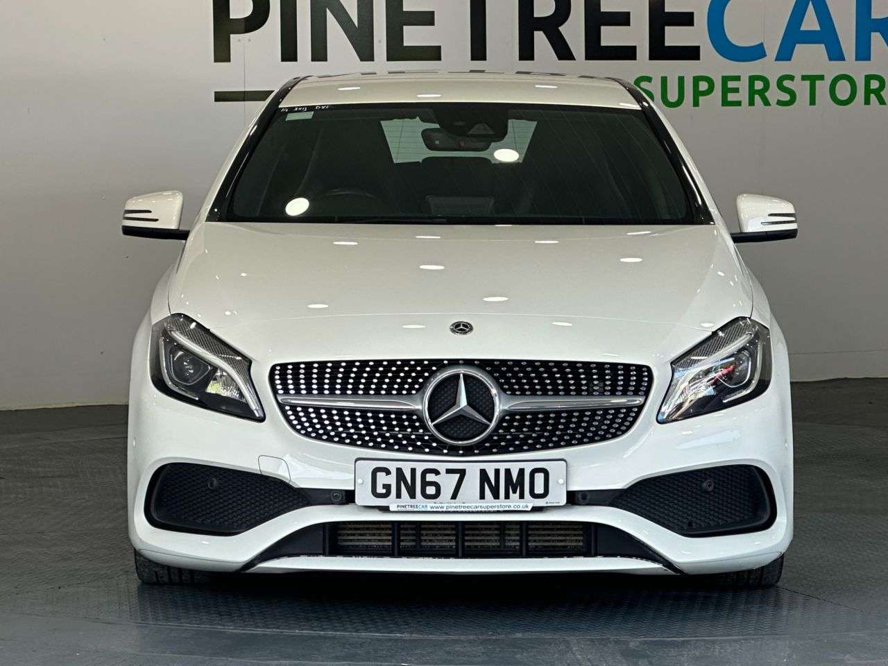 A 2017 MERCEDES-BENZ A CLASS 1.6 A200 AMG Line (Premium) Hatchback 5dr Petrol 7G-DCT Euro 6 (s/s) (156 p A 2017 MERCEDES-BENZ A CLASS 1.6 A200 AMG Line (Premium) Hatchback 5dr Petrol 7G-DCT Euro 6 (s/s) (156 p