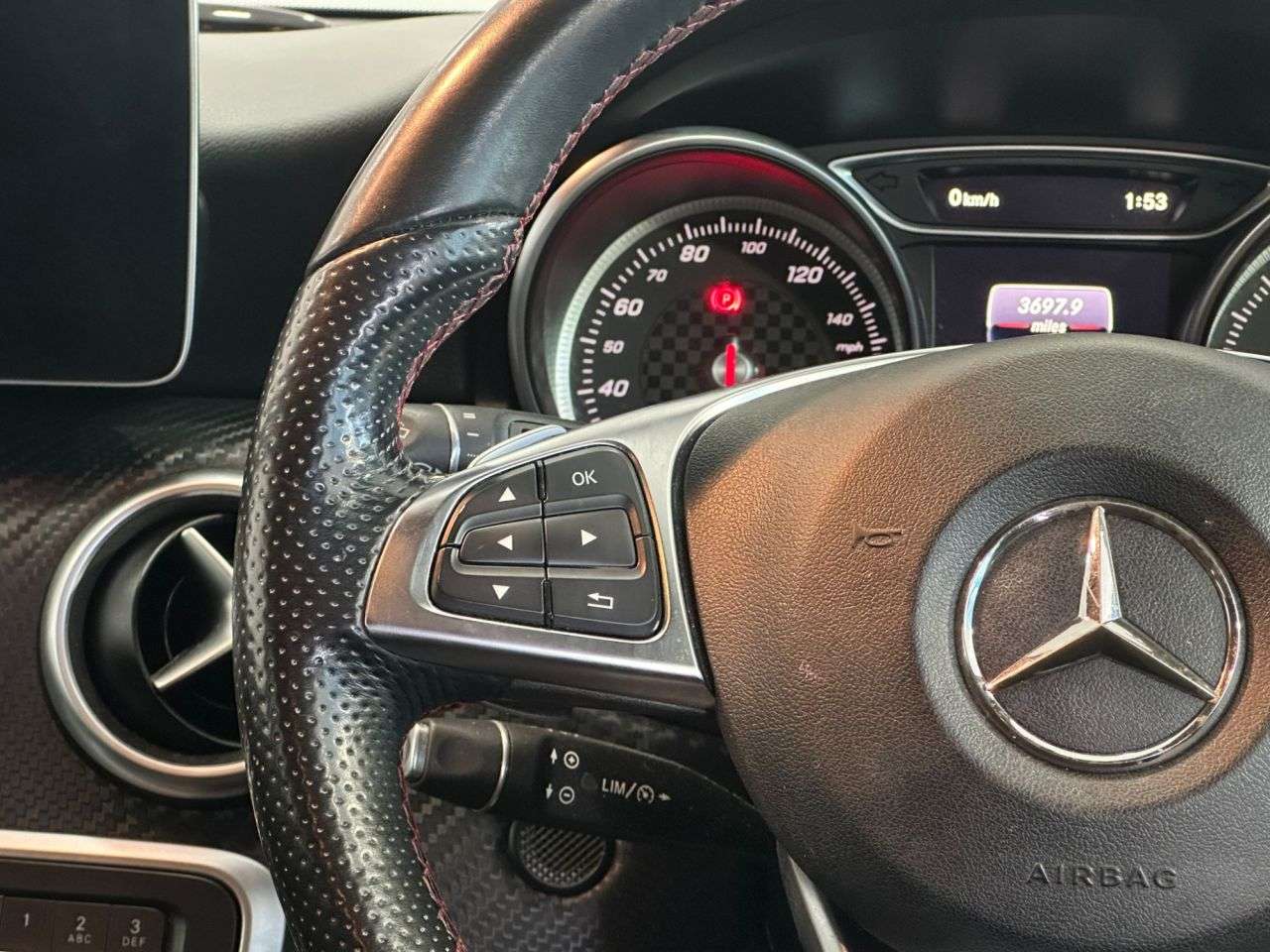 2017 MERCEDES-BENZ A CLASS 2017 MERCEDES-BENZ A CLASS