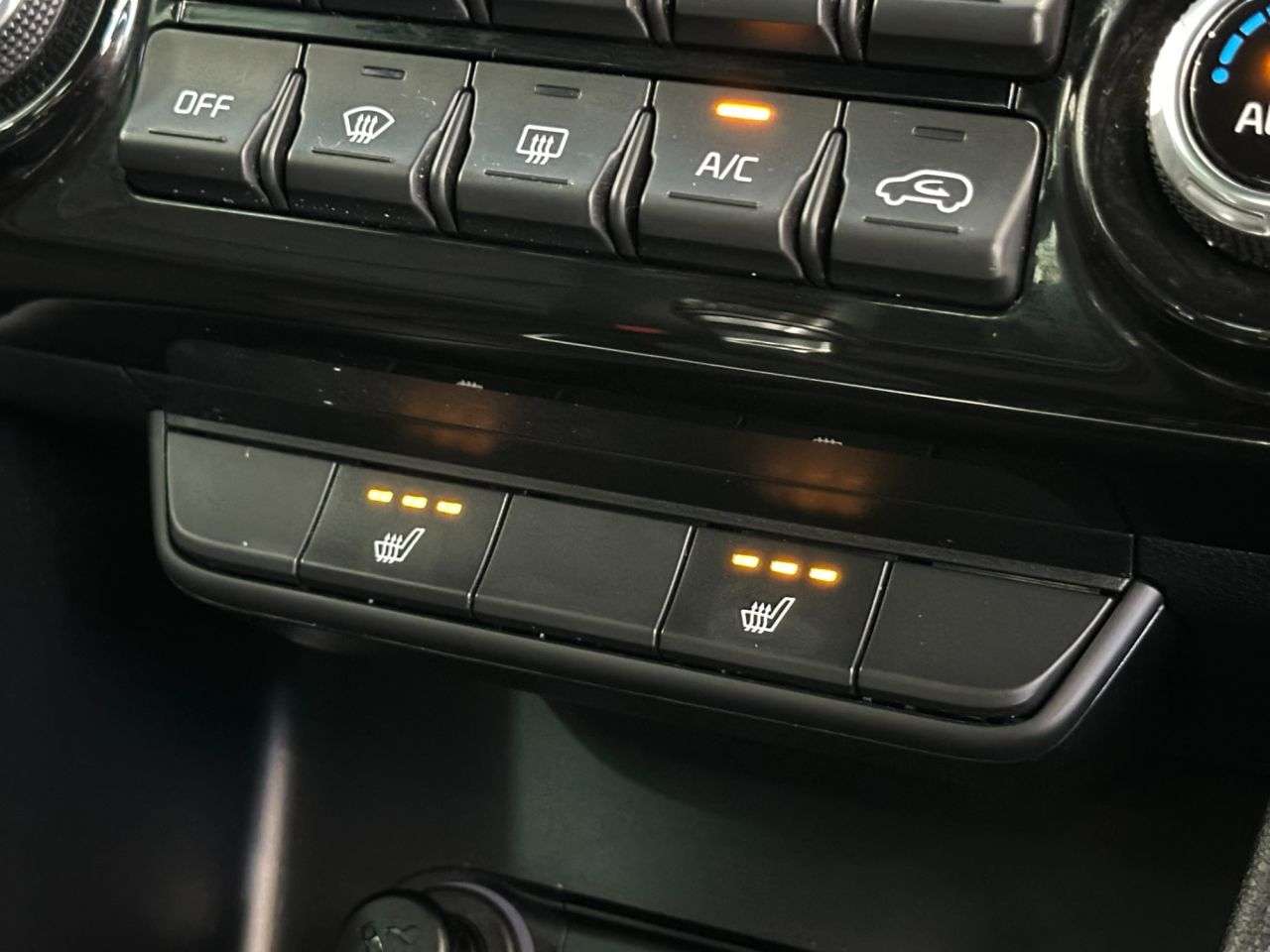 2020 KIA SPORTAGE 2020 KIA SPORTAGE