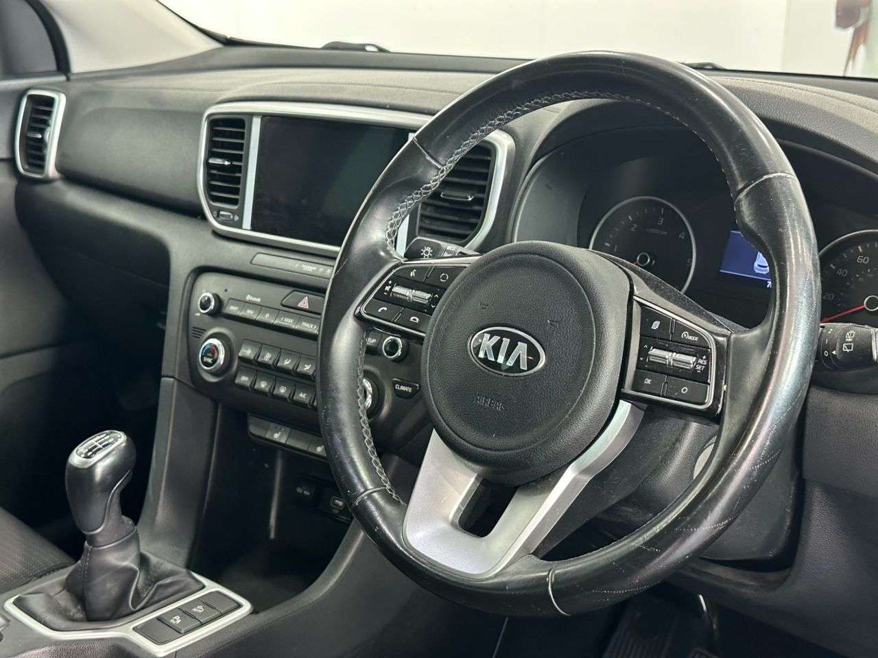 2021 KIA SPORTAGE 2021 KIA SPORTAGE