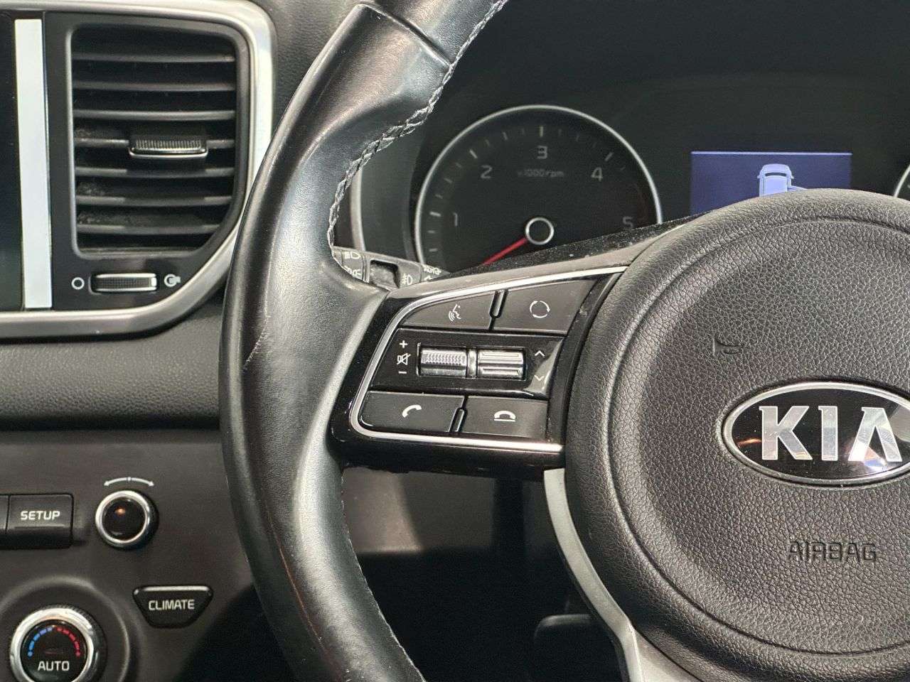 2021 KIA SPORTAGE 2021 KIA SPORTAGE