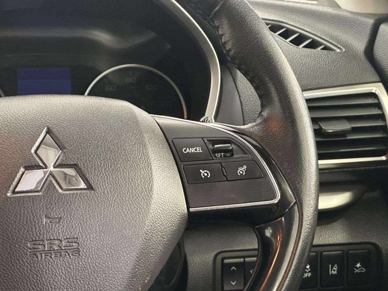 2018 MITSUBISHI ECLIPSE CROSS 2018 MITSUBISHI ECLIPSE CROSS