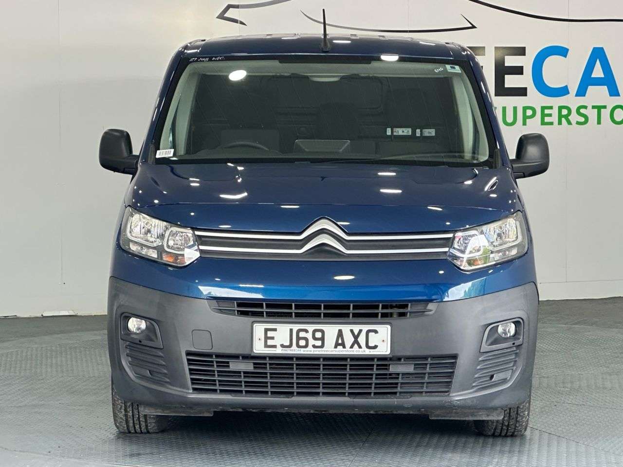 A 2019 CITROEN BERLINGO 1.5 BlueHDi 650 Enterprise M Panel Van 5dr Diesel Manual SWB Euro 6 (75 ps) A 2019 CITROEN BERLINGO 1.5 BlueHDi 650 Enterprise M Panel Van 5dr Diesel Manual SWB Euro 6 (75 ps)