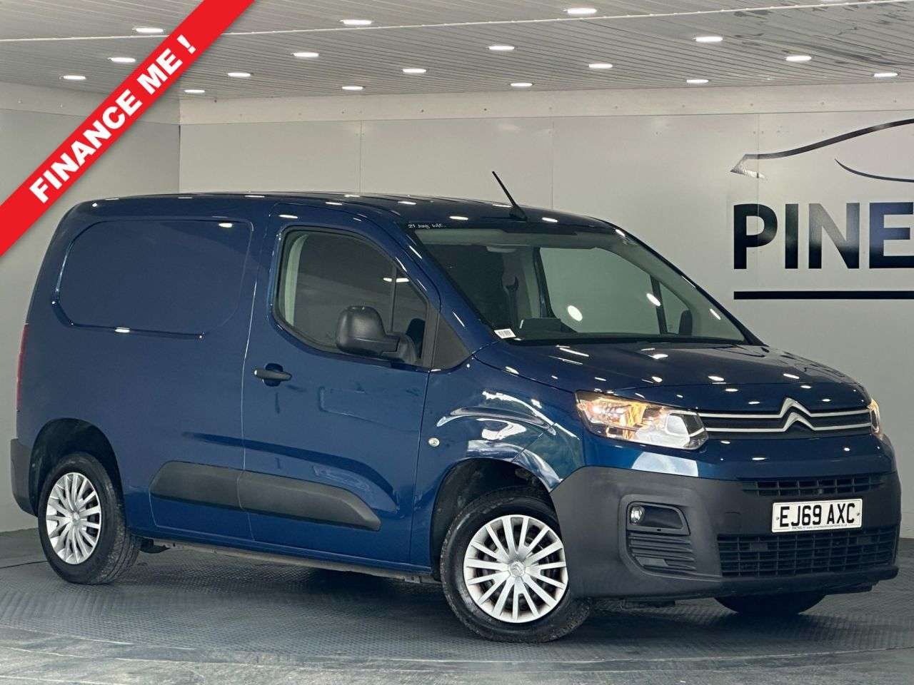 A 2019 CITROEN BERLINGO 1.5 BlueHDi 650 Enterprise M Panel Van 5dr Diesel Manual SWB Euro 6 (75 ps) A 2019 CITROEN BERLINGO 1.5 BlueHDi 650 Enterprise M Panel Van 5dr Diesel Manual SWB Euro 6 (75 ps)