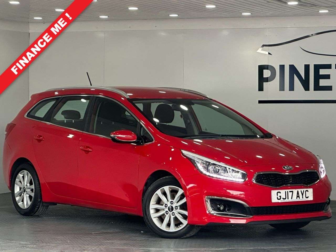 A 2017 KIA CEED 1.6 CRDi 2 Sportswagon 5dr Diesel DCT Euro 6 (s/s) (134 bhp) A 2017 KIA CEED 1.6 CRDi 2 Sportswagon 5dr Diesel DCT Euro 6 (s/s) (134 bhp)