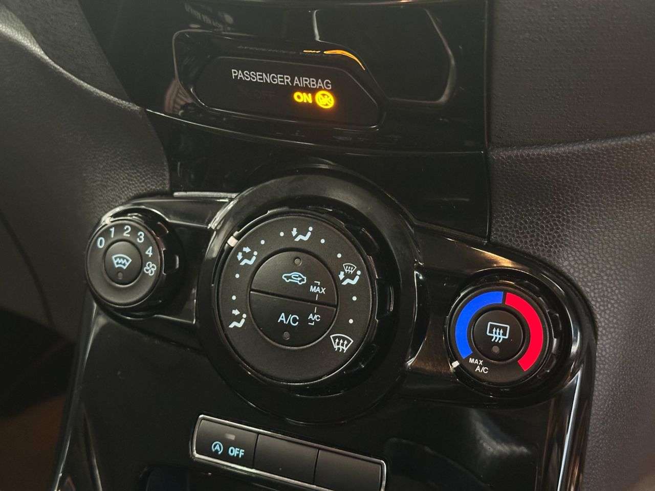 2015 FORD FIESTA 2015 FORD FIESTA