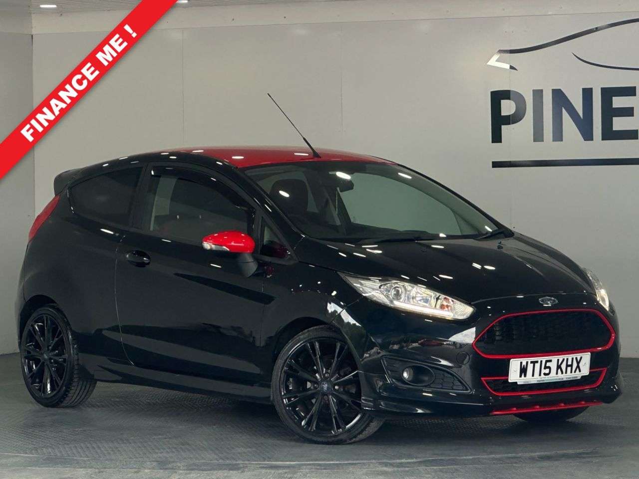 A 2015 FORD FIESTA 1.0T EcoBoost Zetec S Hatchback 3dr Petrol Manual Euro 6 (s/s) (140 ps) A 2015 FORD FIESTA 1.0T EcoBoost Zetec S Hatchback 3dr Petrol Manual Euro 6 (s/s) (140 ps)