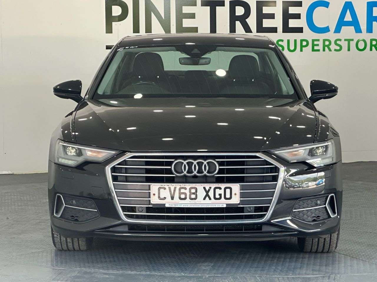 A 2018 AUDI A6 SALOON 2.0 TDI 40 Sport Saloon 4dr Diesel S Tronic Euro 6 (s/s) (204 ps) A 2018 AUDI A6 SALOON 2.0 TDI 40 Sport Saloon 4dr Diesel S Tronic Euro 6 (s/s) (204 ps)
