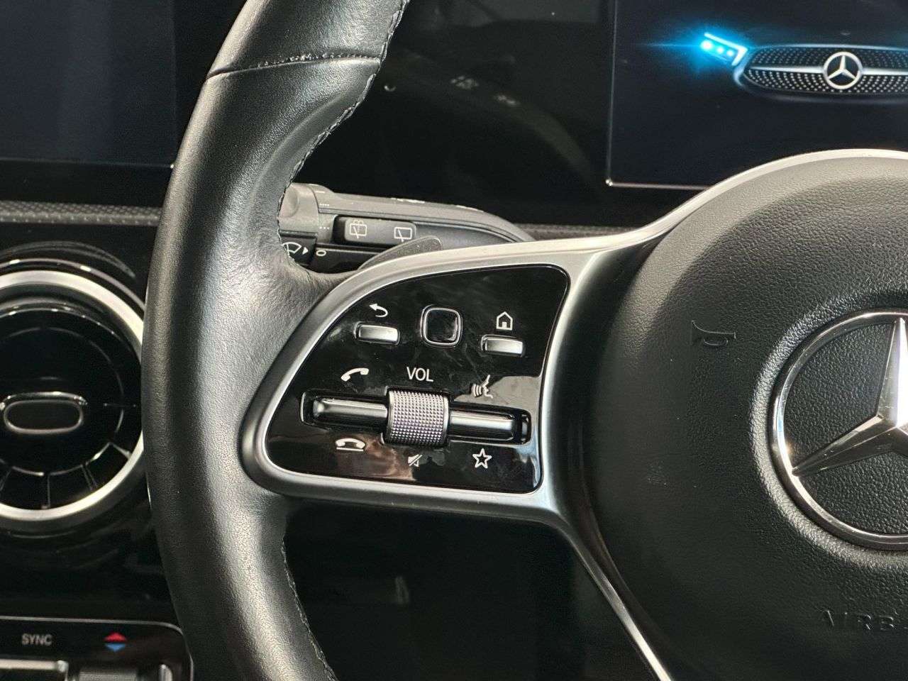2020 MERCEDES-BENZ A CLASS 2020 MERCEDES-BENZ A CLASS