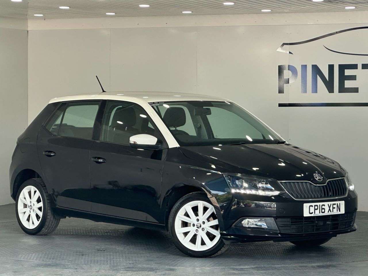 A 2016 SKODA FABIA 1.2 TSI Colour Edition Hatchback 5dr Petrol Manual Euro 6 (s/s) (90 ps) A 2016 SKODA FABIA 1.2 TSI Colour Edition Hatchback 5dr Petrol Manual Euro 6 (s/s) (90 ps)