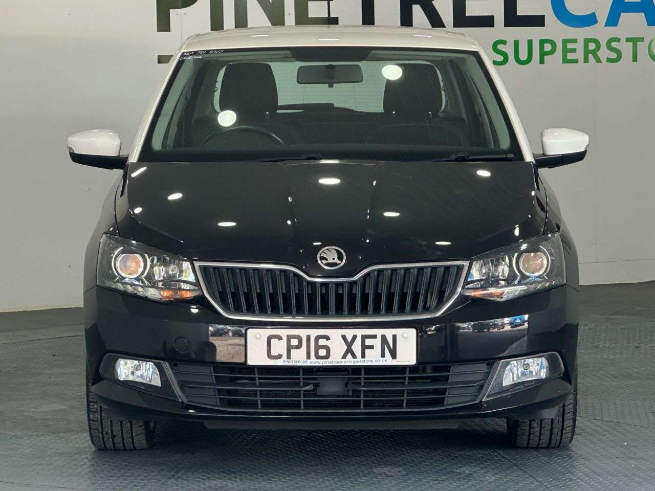 A 2016 SKODA FABIA 1.2 TSI Colour Edition Hatchback 5dr Petrol Manual Euro 6 (s/s) (90 ps) A 2016 SKODA FABIA 1.2 TSI Colour Edition Hatchback 5dr Petrol Manual Euro 6 (s/s) (90 ps)
