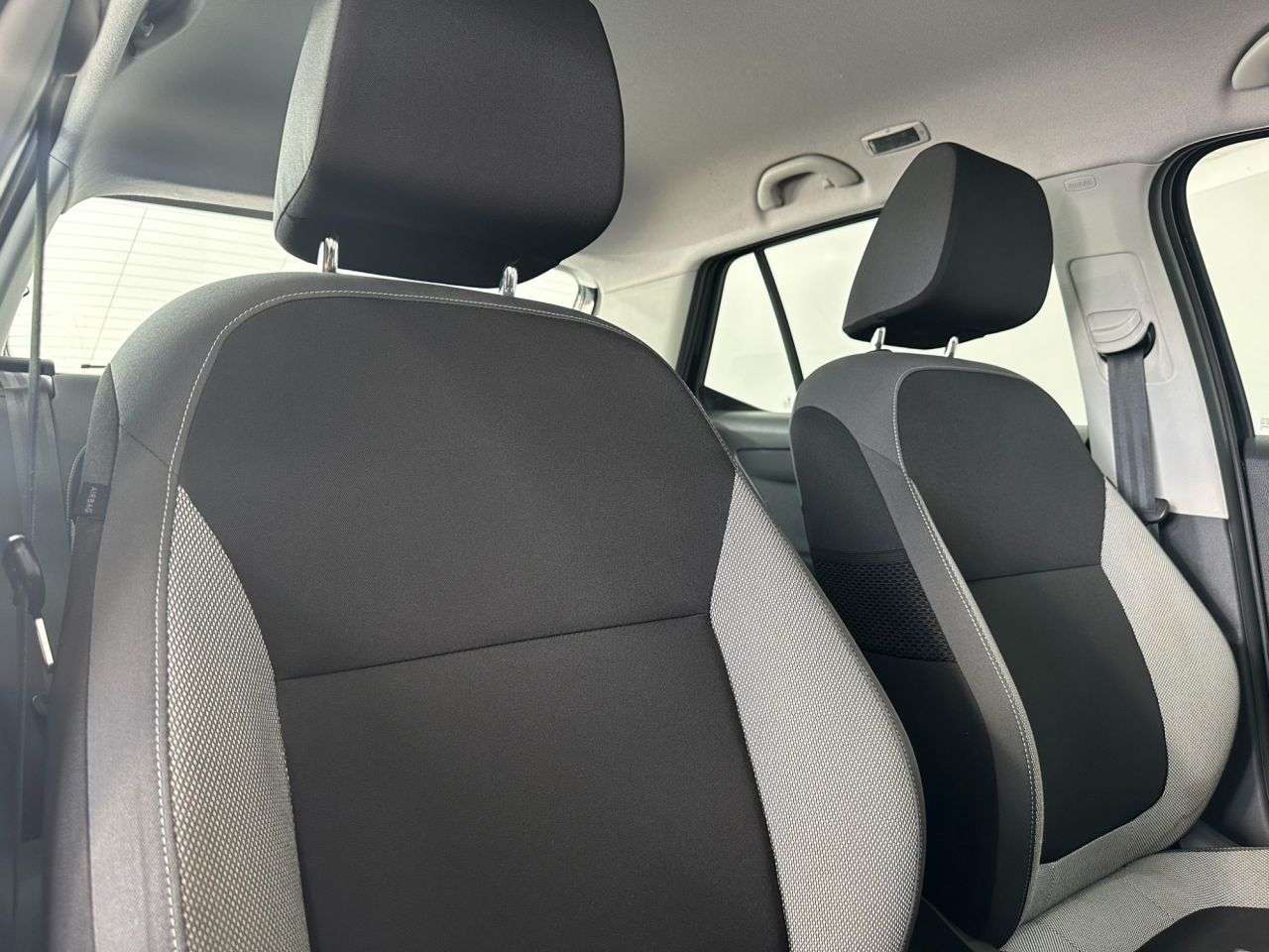 2016 SKODA FABIA 2016 SKODA FABIA