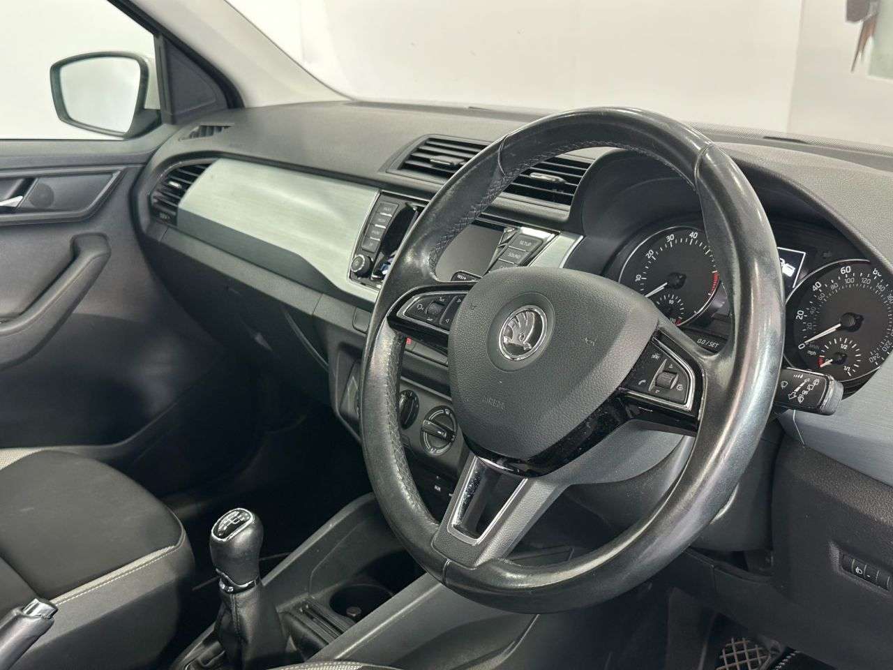 2016 SKODA FABIA 2016 SKODA FABIA